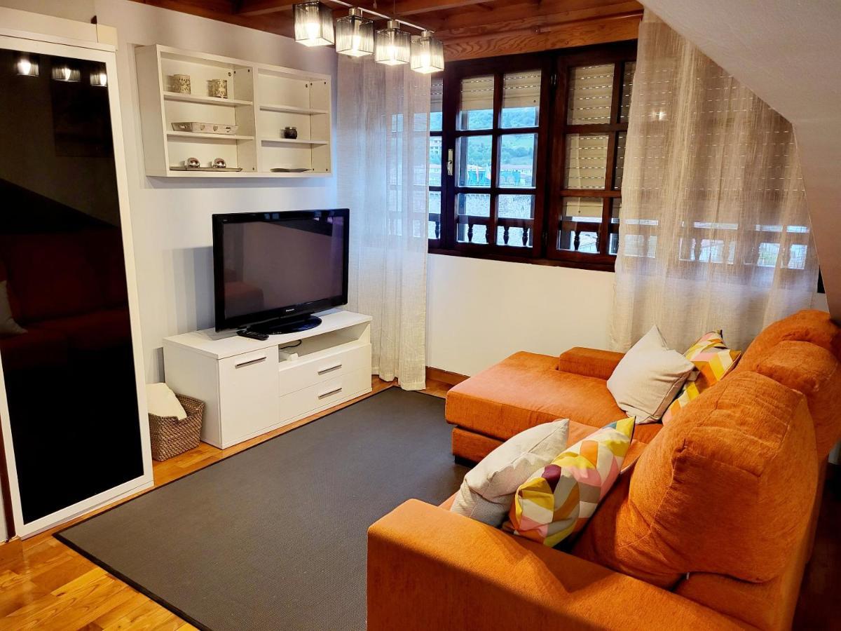 El Mirador De La Torre Apartment Potes Bagian luar foto